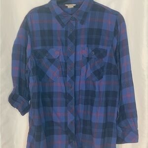 Duluth Trading Co Blue and Red Plaid Women's Button Down Shirt